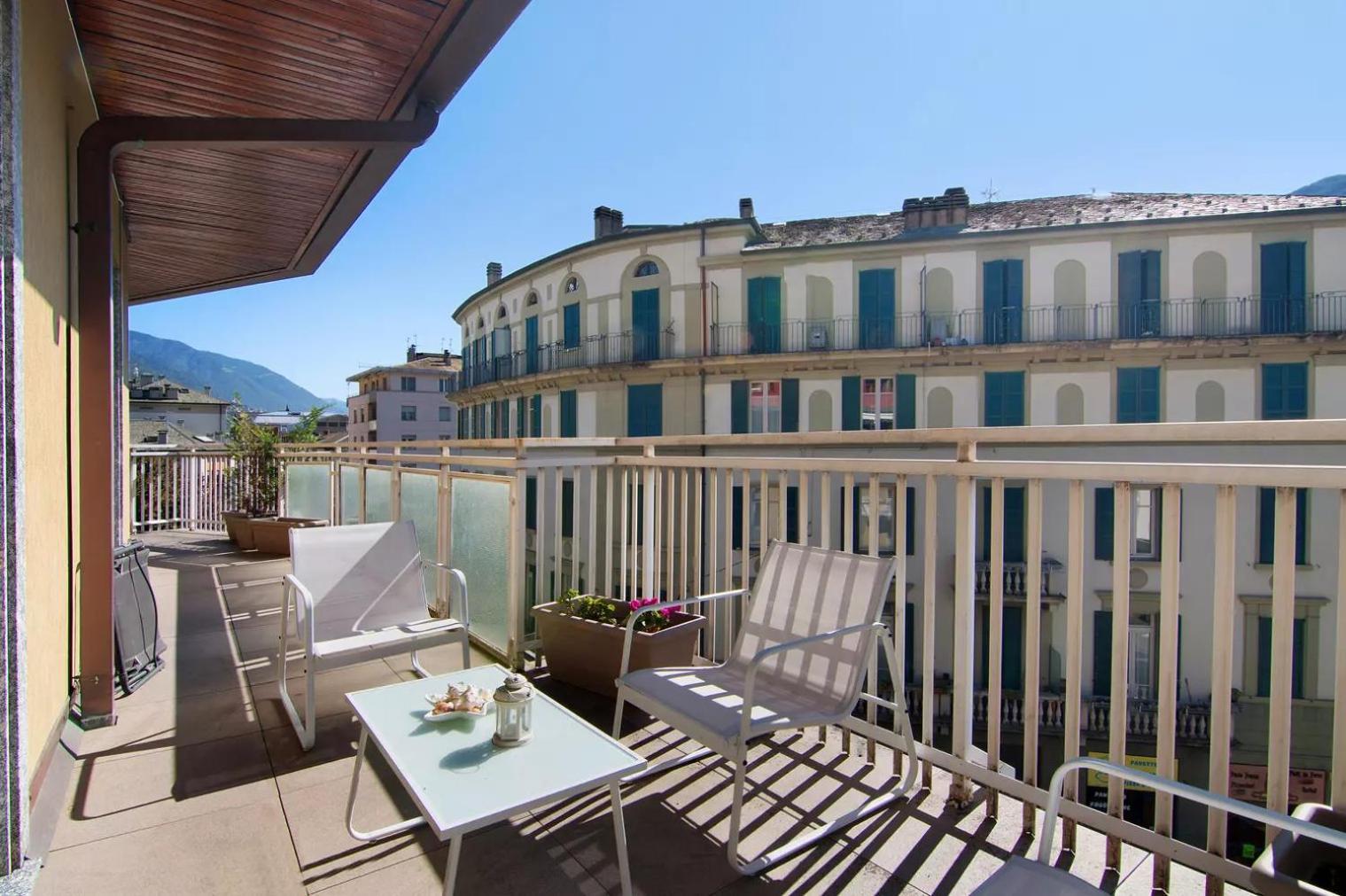 Mary House Sondrio Exterior foto